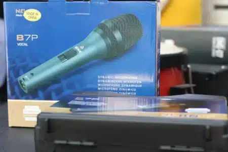 live performance microphone