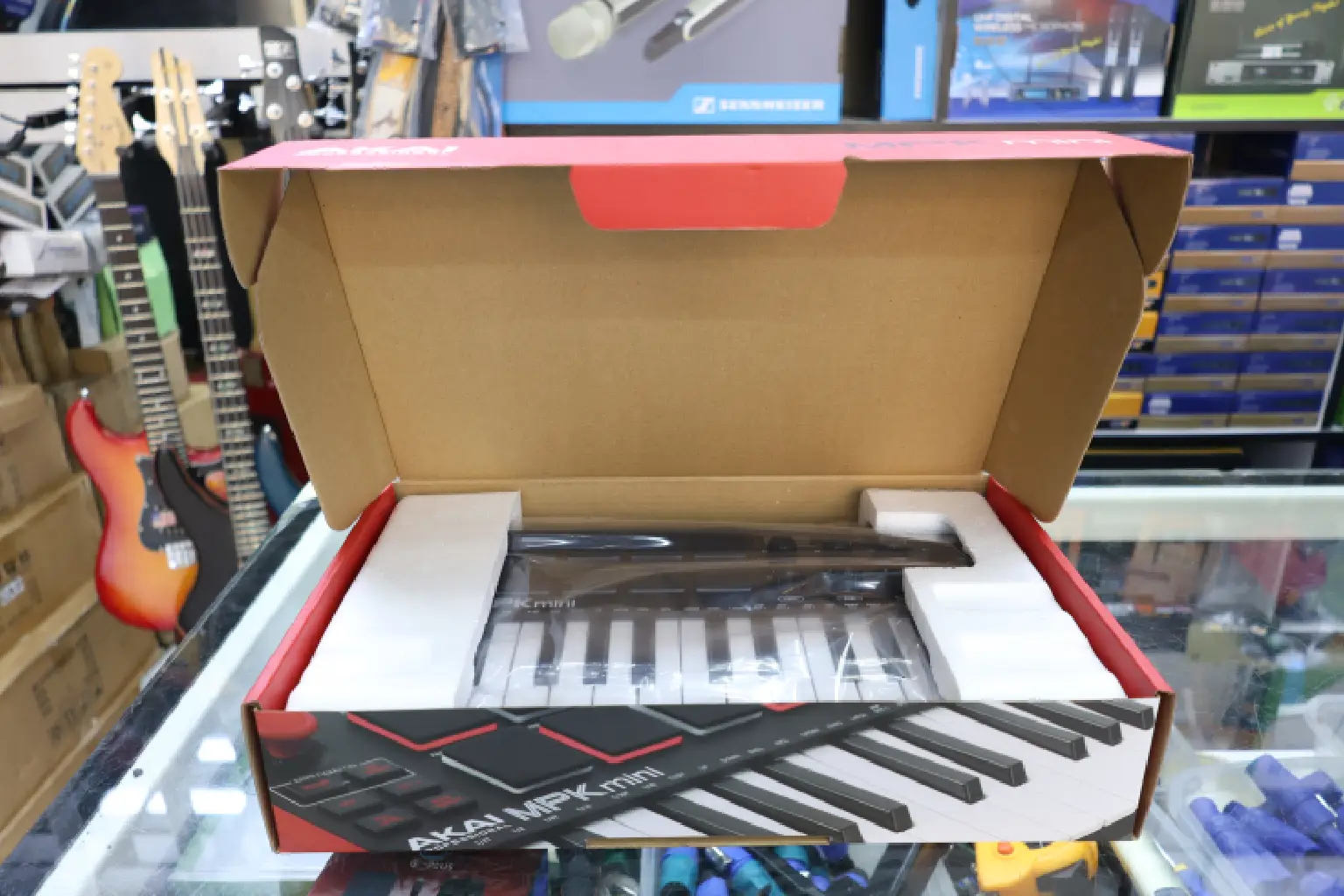 Akai Professional MPK Mini MKII – 25 Keys 1 Akai MPK Mini MKII troubleshooting