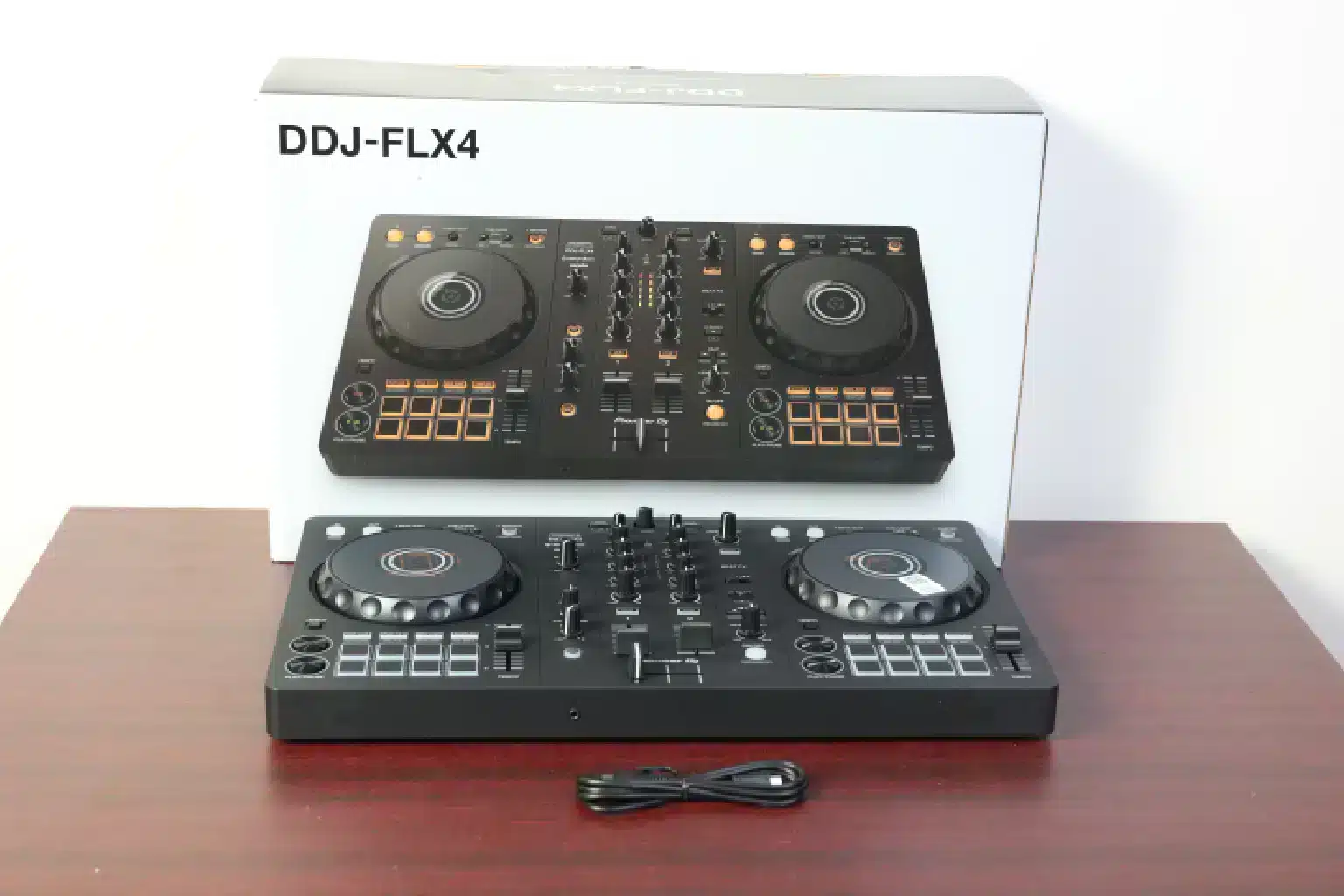 Pioneer DDJ FLX4 compatibility