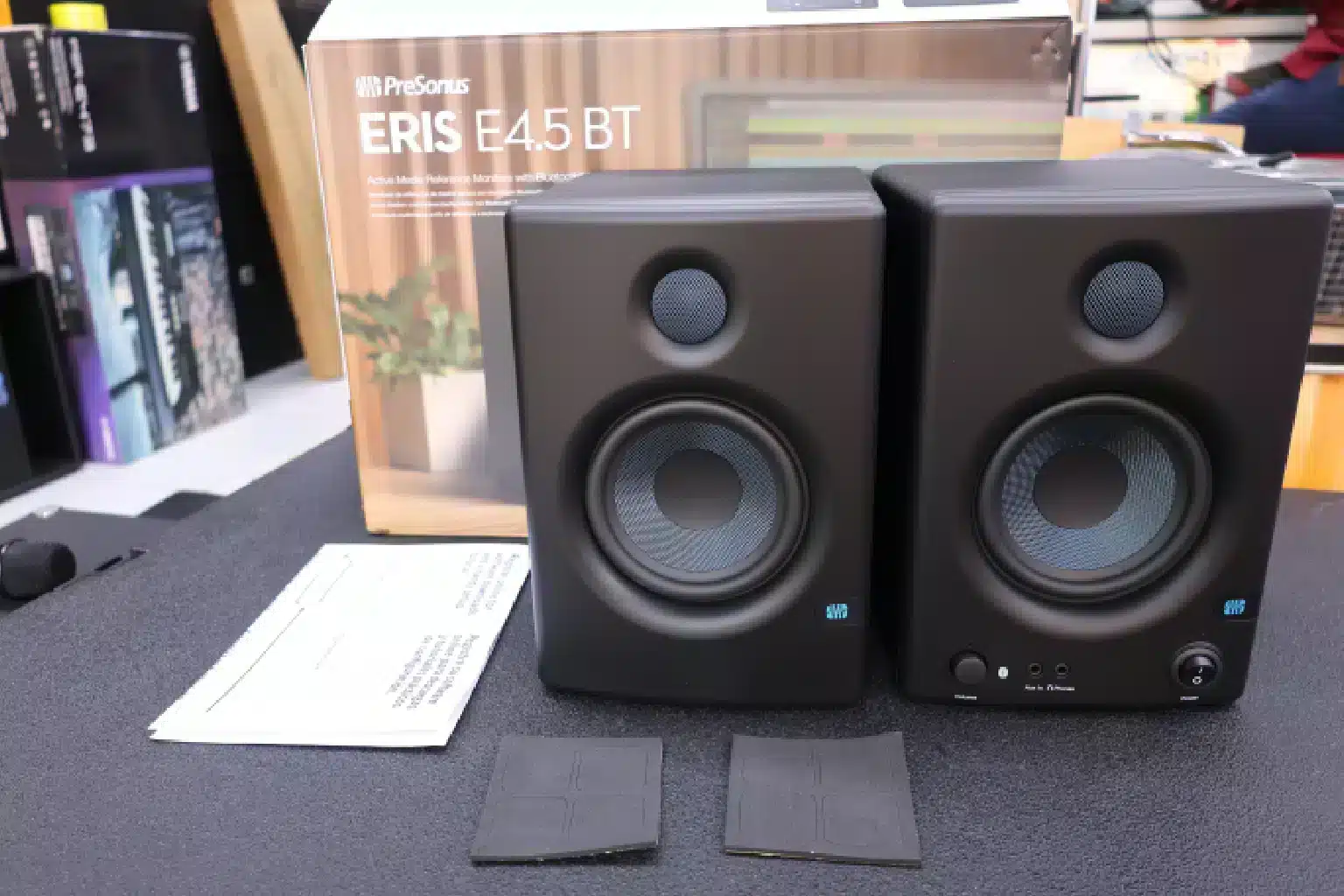 Compact studio monitors