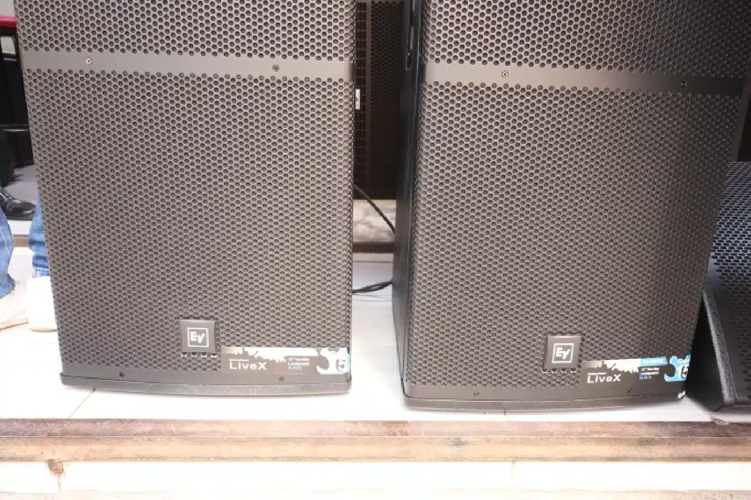 EV USA ELX 215 Speaker 6 Electro-Voice ELX series