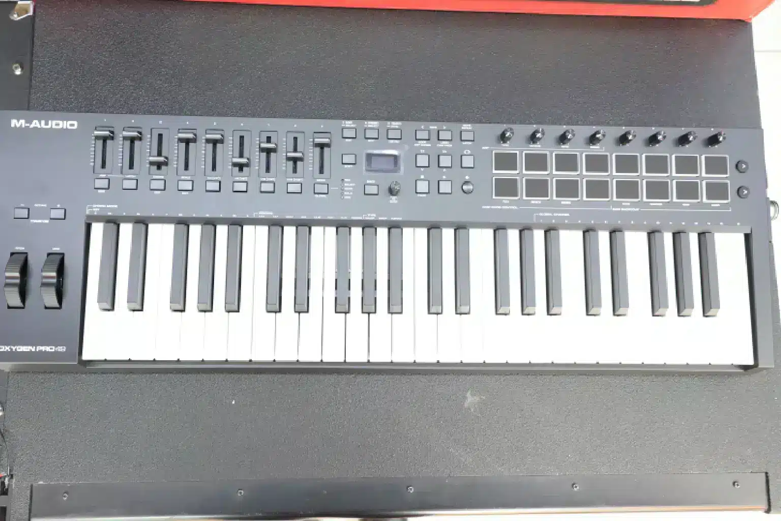 M-Audio Oxygen Pro 49 18 Keybed