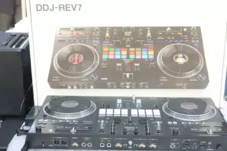 Pioneer DDJ Rev7 5 Pioneer DDJ-REV7 price