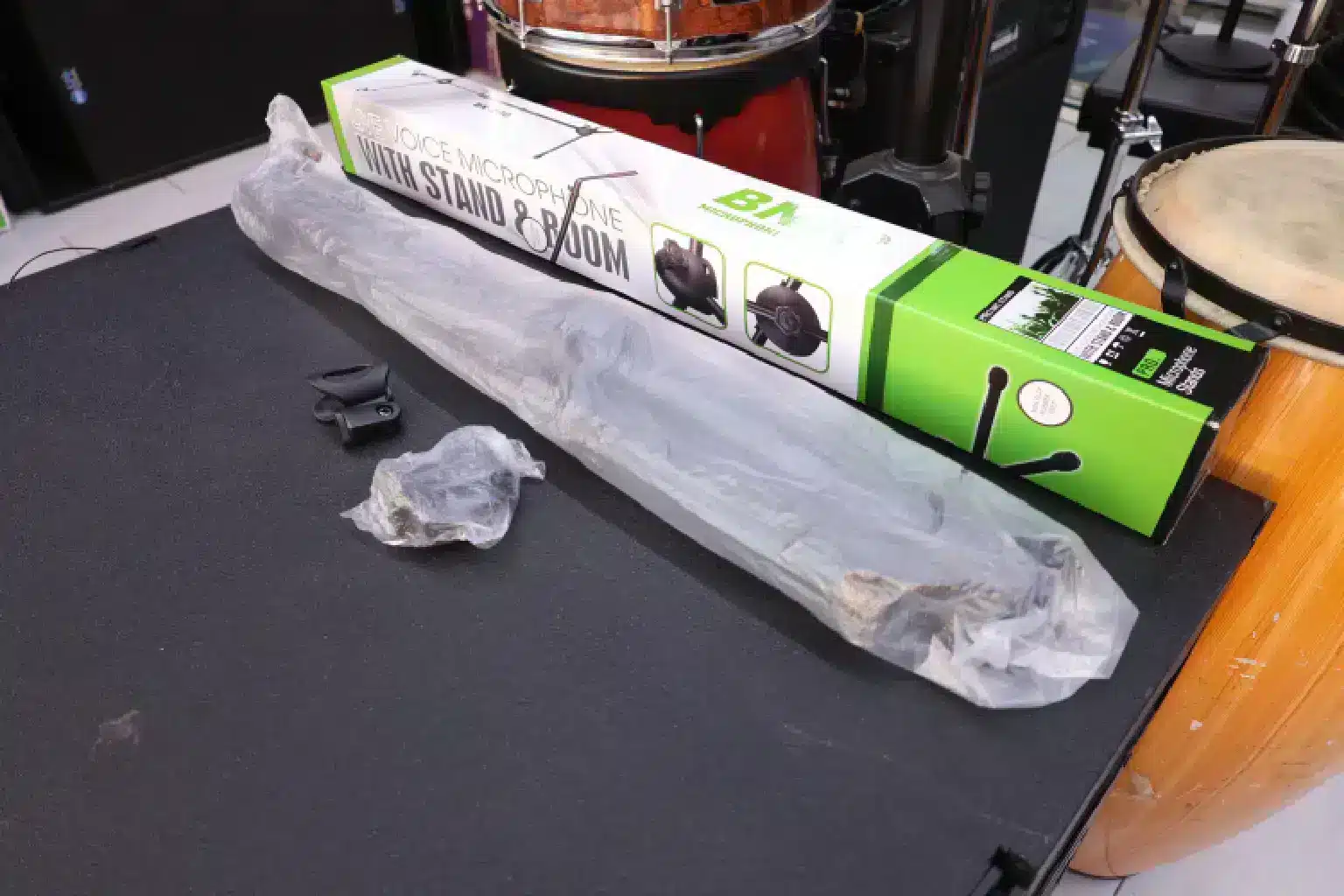 BNK BK 200 Mic stand 6 Bnk stand music shops