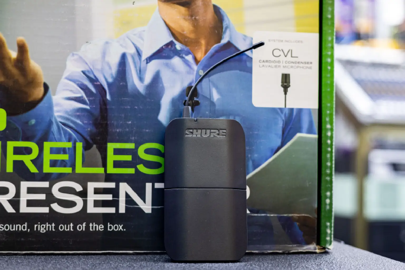 CVL wireless microphone 
