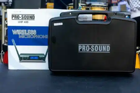Pro-sound UHF 400 Wireless Microphone 3 UHF 400 Wireless music shops