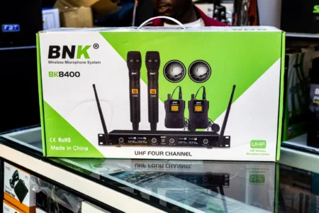  Bnk bk 8400 Microphone feedback