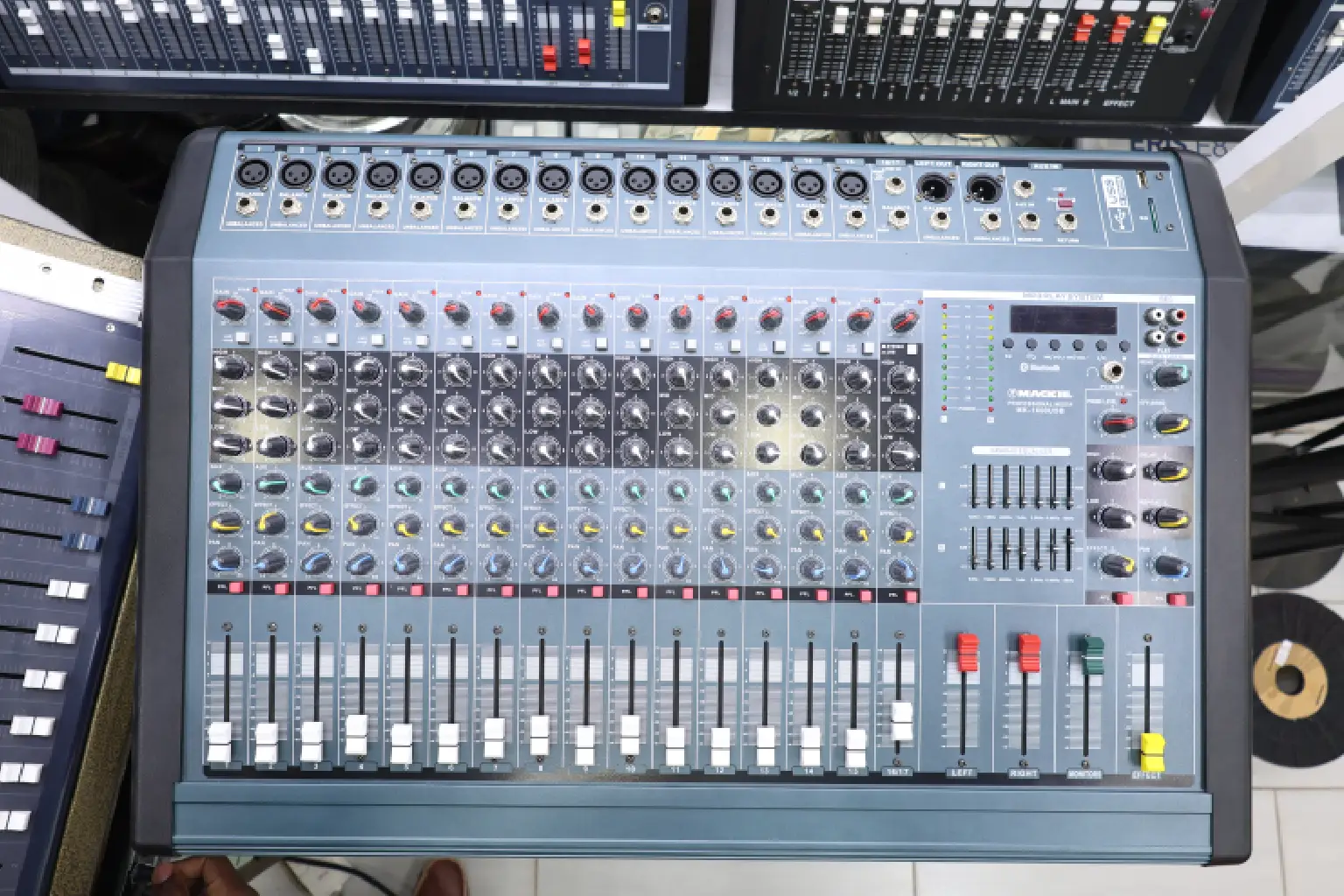 Mackie Recording Mixer