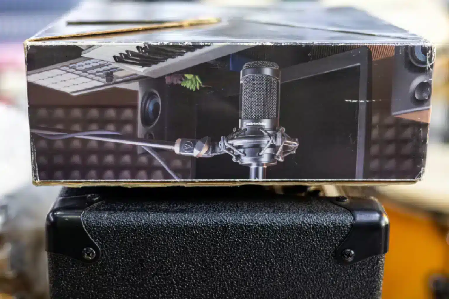 Audio technica AT2035 Microphone 5 Audio-Technica AT2035 sound quality