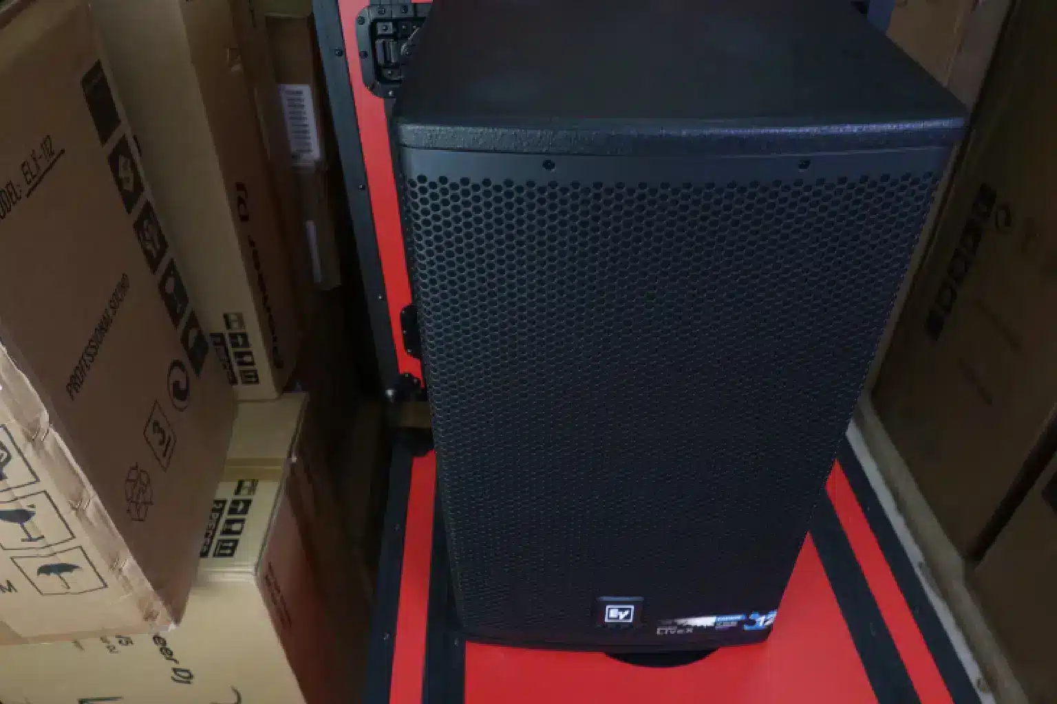 EV ELX 112P Passive Loudspeaker 1 EV ELX 112P setup guide