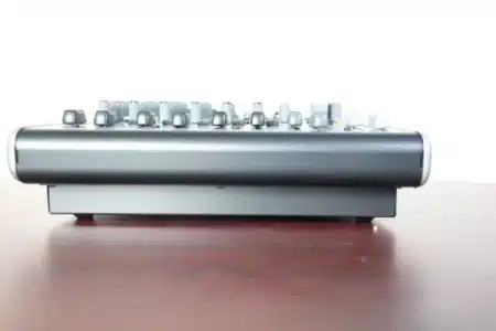 Behringer Xenyx X1204USB reviews, 