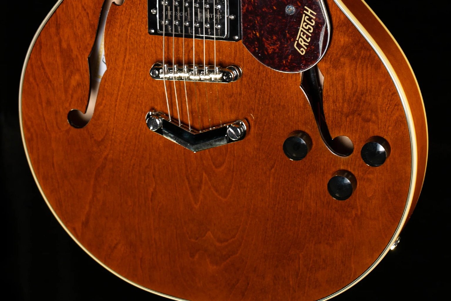 10 Best Value Electric Guitars for Beginners and Budget Players 5 Gretsch G2622 Streamliner