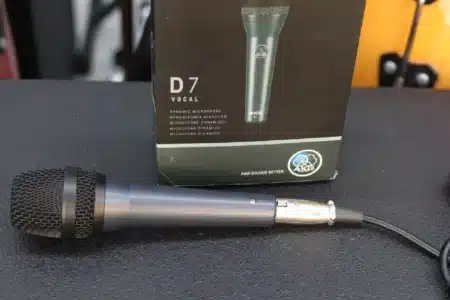 AKG D7 S