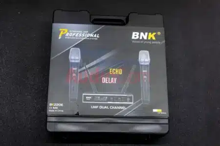 BNK BK220E 2 Channel UHF Professional Wireless Microphone 6 BNK BK220E microphone best price