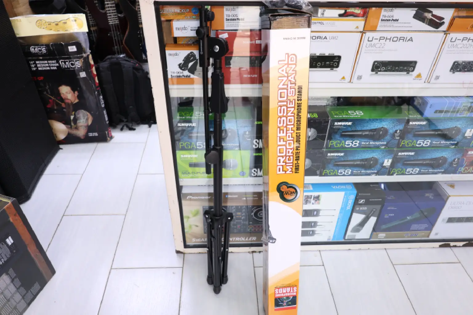 BOYONG BY-789 mic stand height adjustment