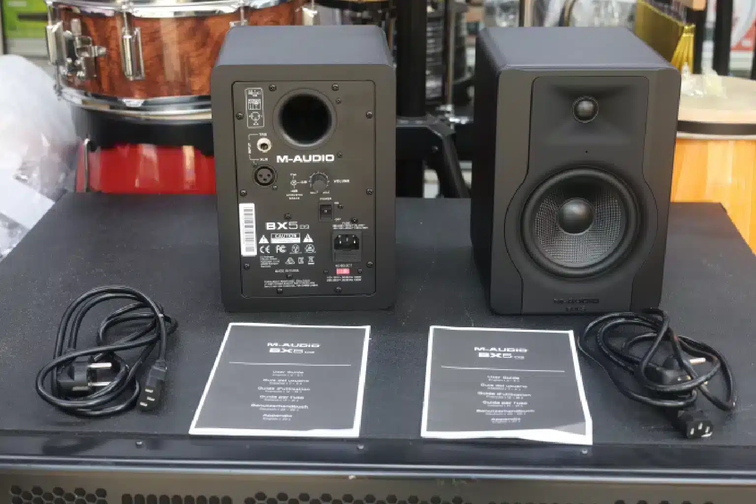 M audio BX5 D3 Powered Studio Reference 19 M-Audio BX5 D3 durability
