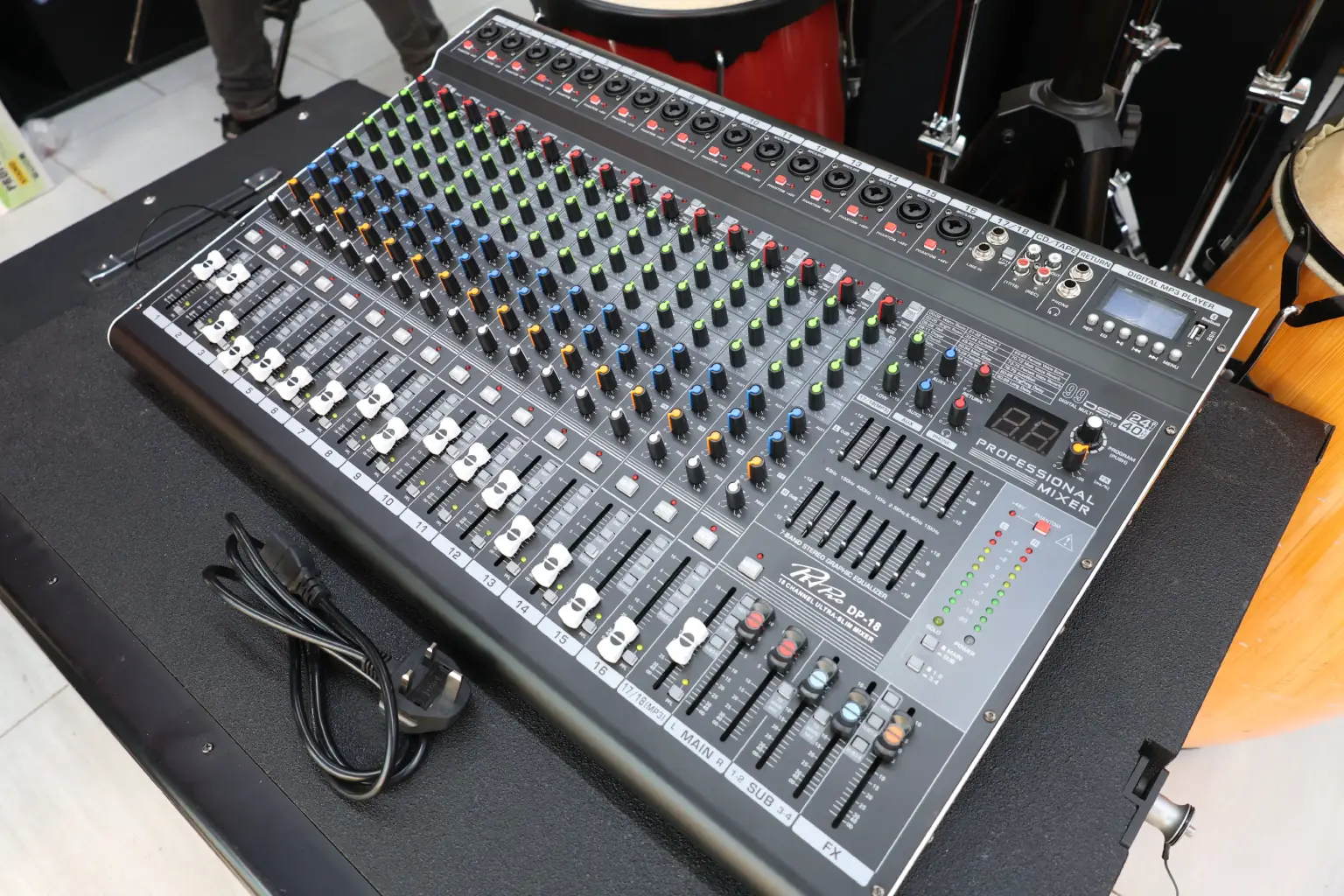 16-Channel Professional Mixer 