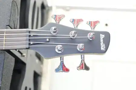 Ibanez GIO Bass features,